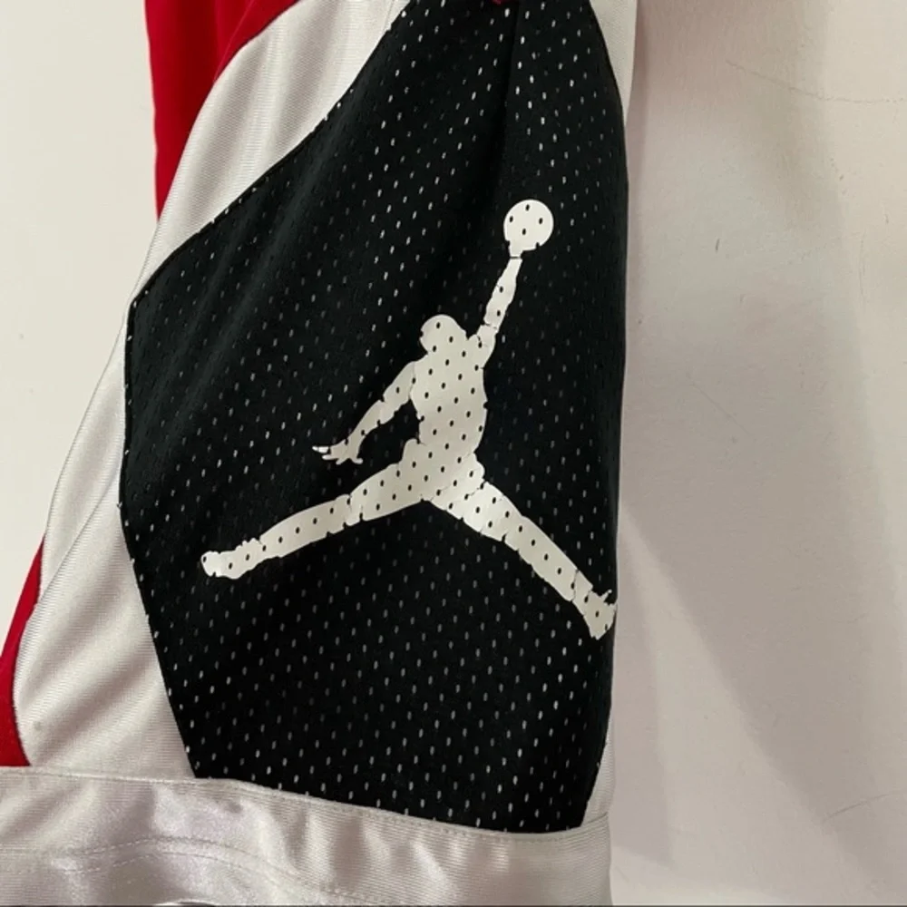 Jordan jumpman bys basketball shorts red logo size medium athletic